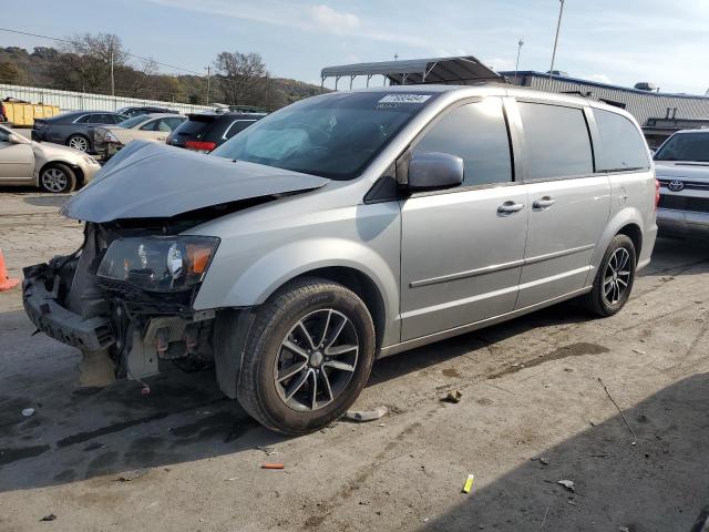 DODGE GRAND CARA 2017 with VIN 2C4RDGEG1HR617516 - Photo from auction