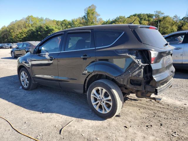 Photo 2 from auction – 2017 FORD ESCAPE SE with VIN 1FMCU9GD1HUC42357