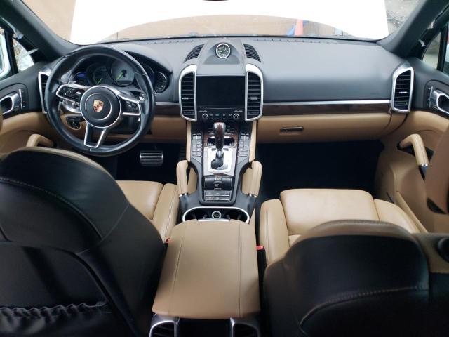 Photo 8 from auction – 2017 PORSCHE CAYENNE SE with VIN WP1AE2A23HLA75401