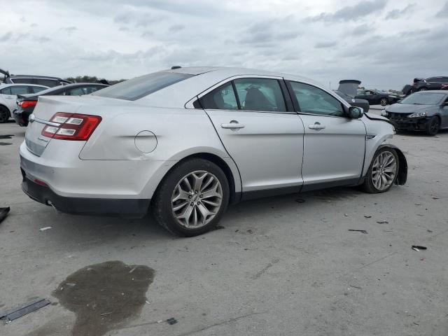 Photo 3 from auction – 2018 FORD TAURUS LIM with VIN 1FAHP2F85JG129924