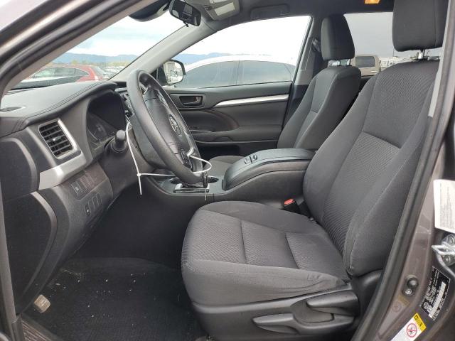 Photo 7 from auction – 2018 TOYOTA HIGHLANDER with VIN 5TDBZRFH5JS857509