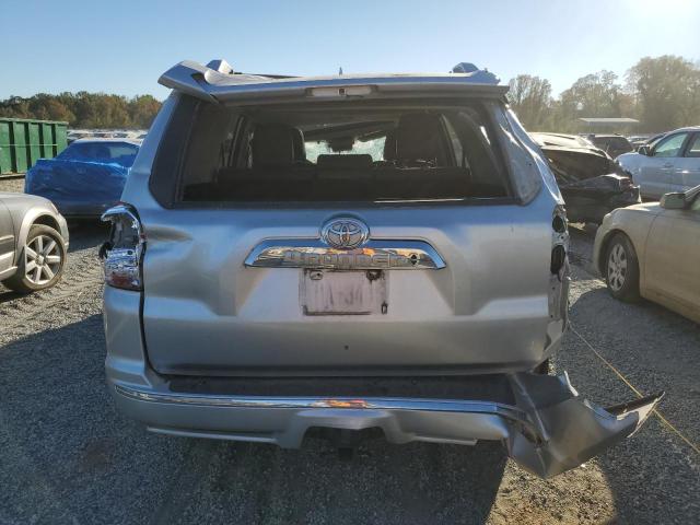 Photo 6 from auction – 2011 TOYOTA 4RUNNER SR with VIN JTEBU5JR9B5073103
