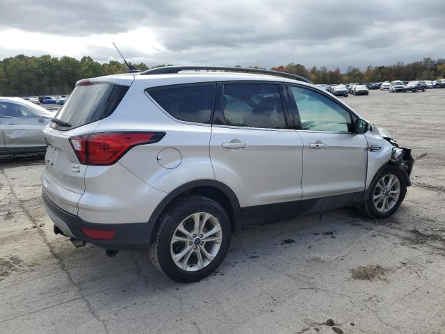 Photo 3 from auction – 2019 FORD ESCAPE SEL with VIN 1FMCU9HD0KUA19622