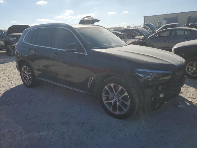 Photo 4 from auction – 2019 BMW X5 XDRIVE4 with VIN 5UXCR6C50KLL13711
