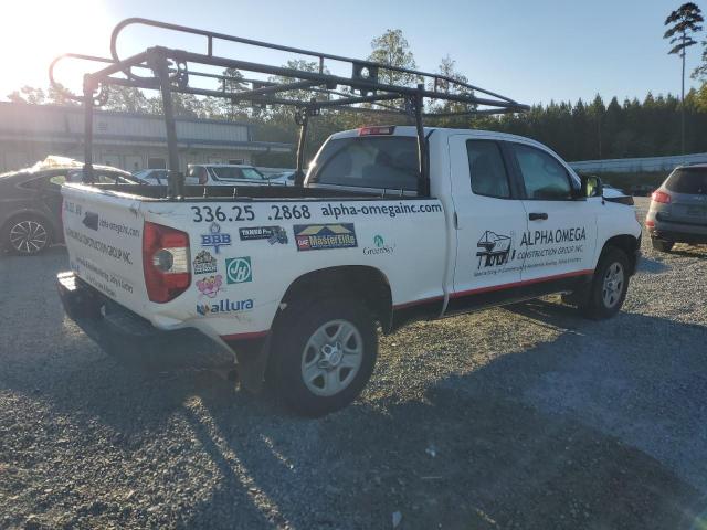 Photo 3 from auction – 2014 TOYOTA TUNDRA DOU with VIN 5TFRU5F16EX031549