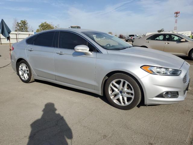 Photo 4 from auction – 2016 FORD FUSION SE with VIN 3FA6P0HD2GR331661