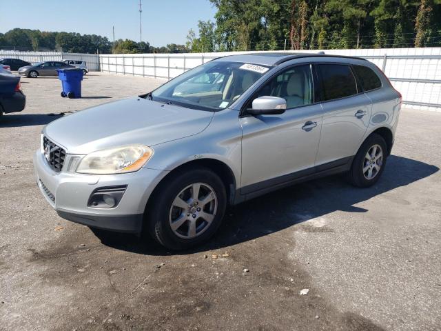 VOLVO XC60 3.2 2010 with VIN YV4982DL1A2100773 - Photo from auction