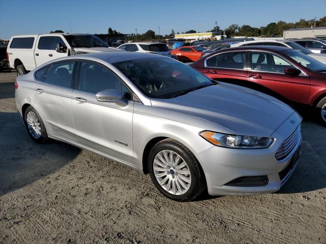 Photo 4 from auction – 2016 FORD FUSION SE with VIN 3FA6P0LU5GR357887