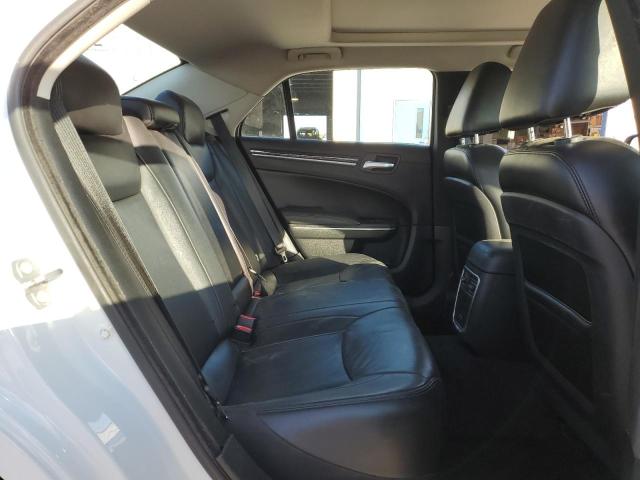 Photo 10 from auction – 2016 CHRYSLER 300 LIMITE with VIN 2C3CCAAGXGH243167