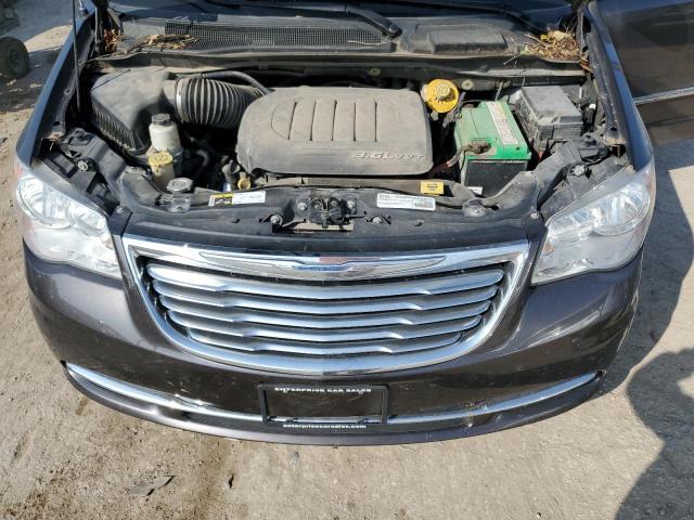 Photo 12 from auction – 2016 CHRYSLER TOWN & COU with VIN 2C4RC1BG0GR300121