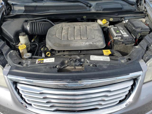 Photo 12 from auction – 2013 CHRYSLER TOWN & COU with VIN 2C4RC1BG9DR674237