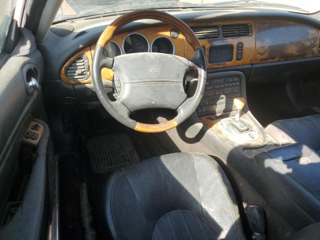 Photo 8 from auction – 2004 JAGUAR XK8 with VIN SAJDA42C442A39668