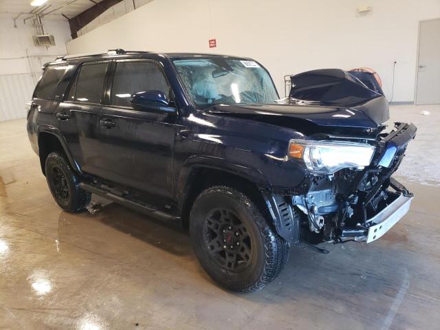 Photo 4 from auction – 2023 TOYOTA 4RUNNER SR with VIN JTEEU5JR9P5291563