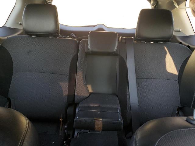 Photo 10 from auction – 2011 MITSUBISHI OUTLANDER with VIN JA4JT3AW1BU033000