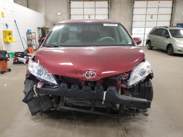 Photo 5 from auction – 2011 TOYOTA SIENNA BAS with VIN 5TDYK3DC3BS126064