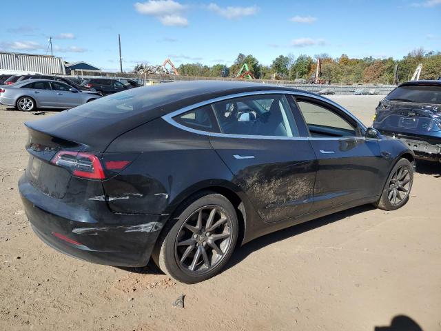 Photo 3 from auction – 2018 TESLA MODEL 3 with VIN 5YJ3E1EB0JF093961