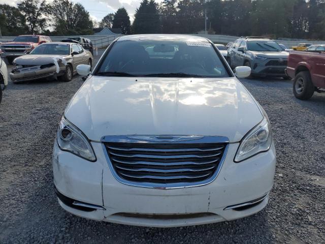 Photo 5 from auction – 2013 CHRYSLER 200 TOURIN with VIN 1C3CCBBB8DN609865