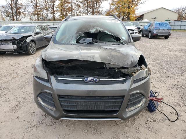 Photo 5 from auction – 2016 FORD ESCAPE SE with VIN 1FMCU9GX8GUC75929