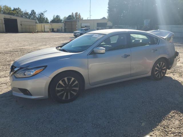 NISSAN ALTIMA 2.5 2018 with VIN 1N4AL3AP6JC177490 - Photo from auction