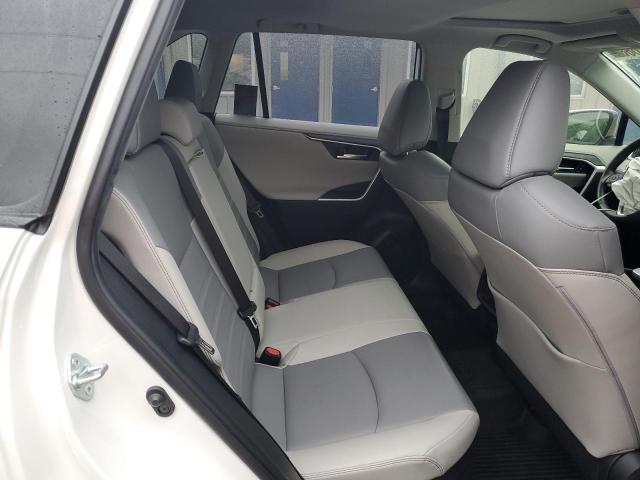 Photo 11 from auction – 2020 TOYOTA RAV4 LIMIT with VIN JTMDWRFV9LD058192