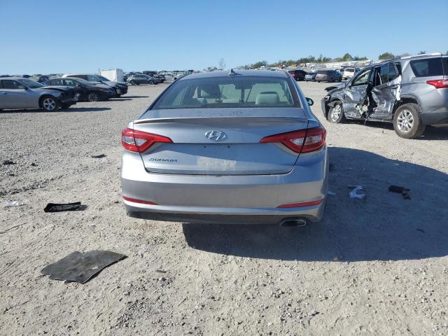 Photo 6 from auction – 2017 HYUNDAI SONATA SE with VIN 5NPE24AF6HH533186