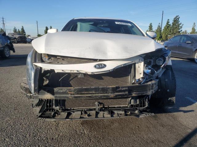 Photo 5 from auction – 2015 KIA OPTIMA LX with VIN KNAGM4A77F5584444