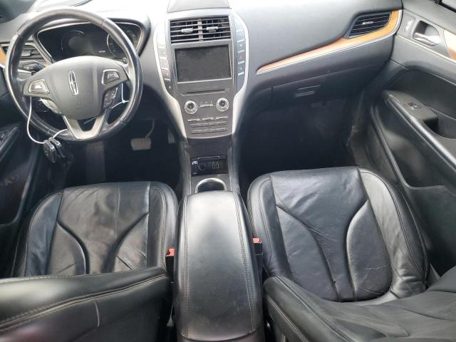 Photo 8 from auction – 2017 LINCOLN MKC RESERV with VIN 5LMCJ3C99HUL70446