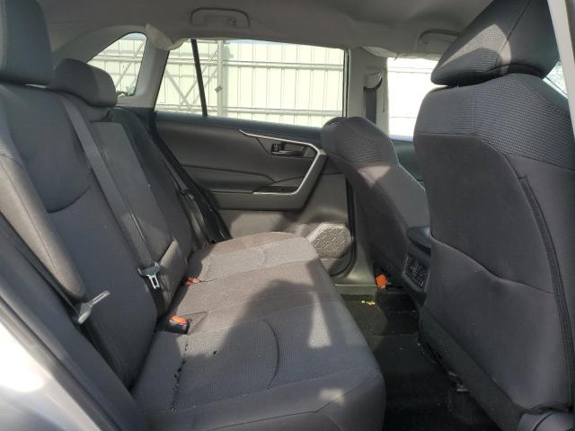 Photo 11 from auction – 2022 TOYOTA RAV4 LE with VIN 2T3G1RFV1NC304185