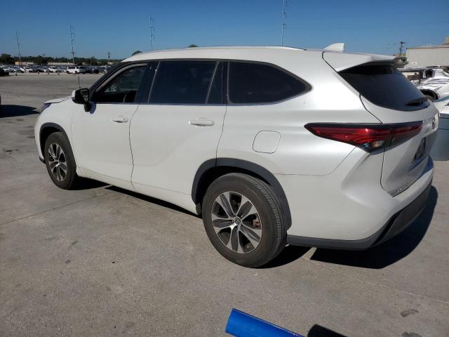 Photo 2 from auction – 2022 TOYOTA HIGHLANDER with VIN 5TDGZRAH0NS101203