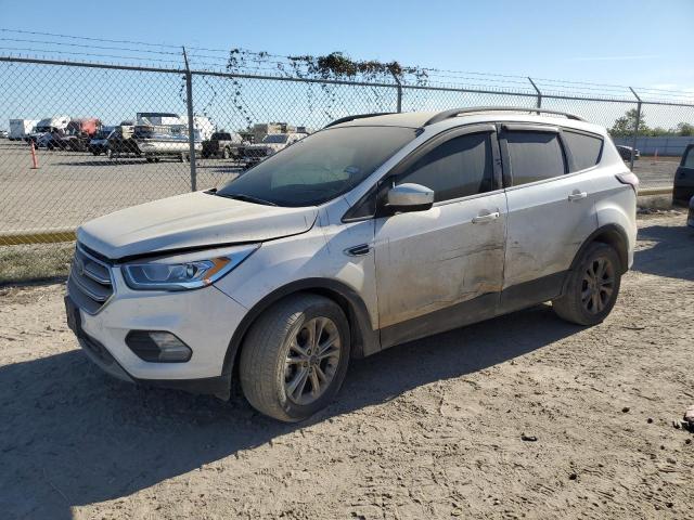 FORD ESCAPE SE 2017 with VIN 1FMCU0GDXHUC78205 - Photo from auction