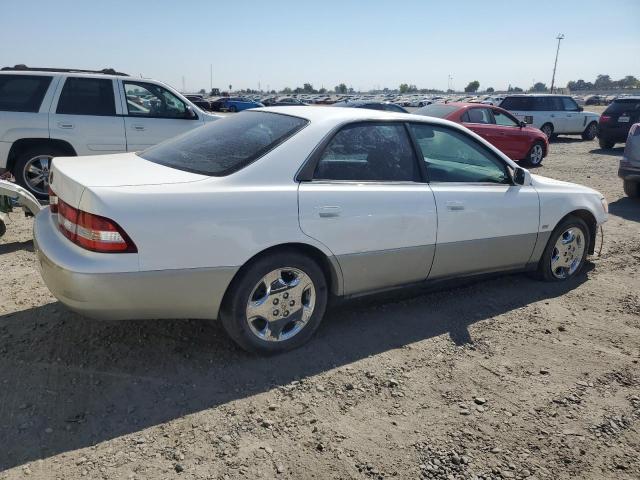 Photo 3 from auction – 2000 LEXUS ES 300 with VIN JT8BF28G3Y5103642