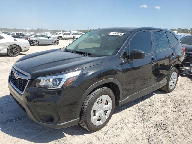 SUBARU FORESTER 2019 with VIN JF2SKAAC8KH422251 - Photo from auction