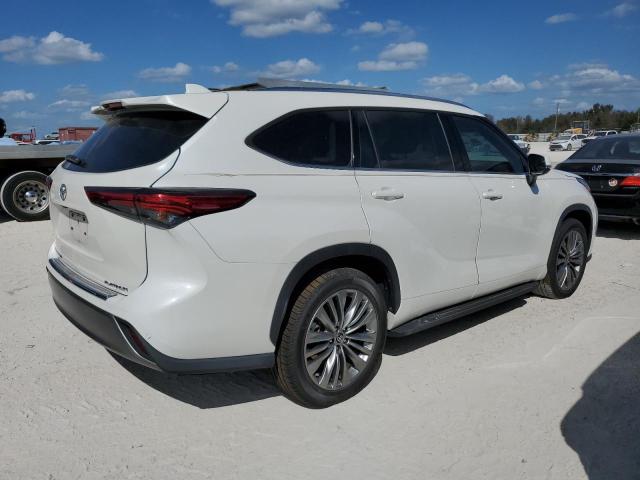 Photo 3 from auction – 2021 TOYOTA HIGHLANDER with VIN 5TDFZRAH7MS045125