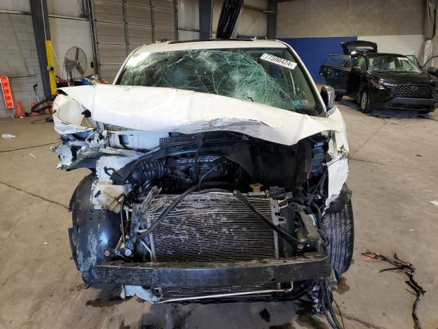 Photo 5 from auction – 2012 CHRYSLER TOWN & COU with VIN 2C4RC1CG0CR401457