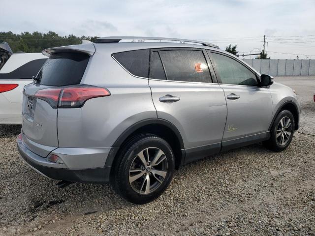 Photo 3 from auction – 2017 TOYOTA RAV4 XLE with VIN 2T3WFREV3HW394246
