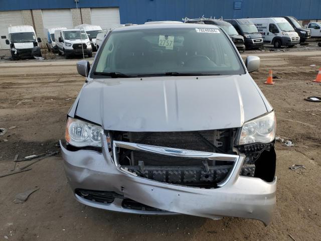 Photo 5 from auction – 2013 CHRYSLER TOWN & COU with VIN 2C4RC1BG8DR632254
