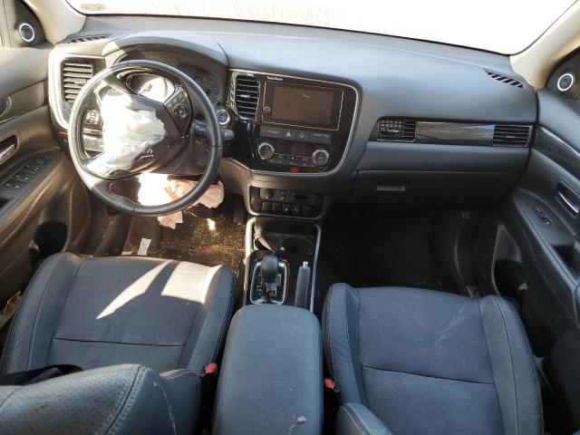 Photo 8 from auction – 2018 MITSUBISHI OUTLANDER with VIN JA4AD3A37JZ068094