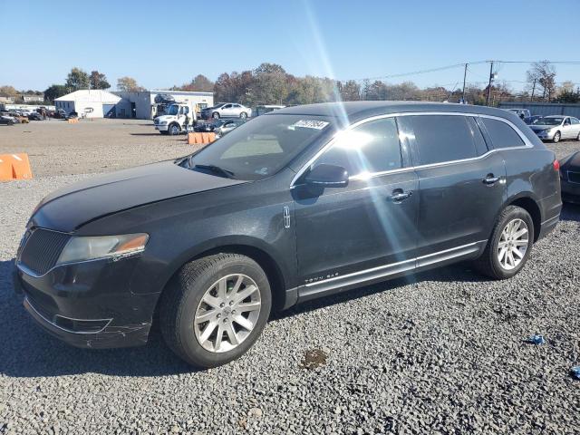 LINCOLN MKT 2014 with VIN 2LMHJ5NK9EBL52796 - Photo from auction