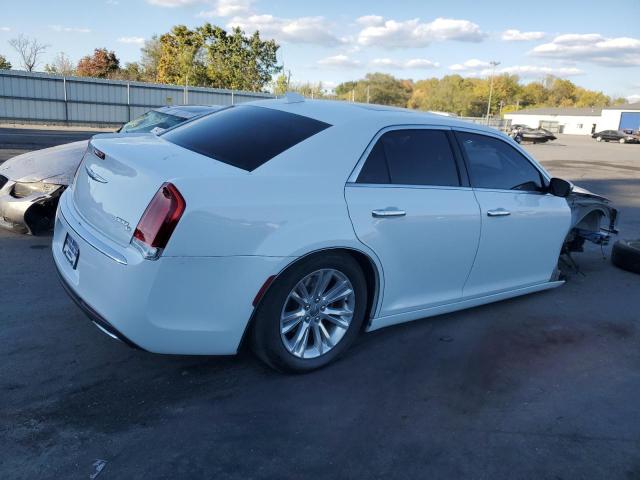 Photo 3 from auction – 2016 CHRYSLER 300C with VIN 2C3CCAEG2GH170452