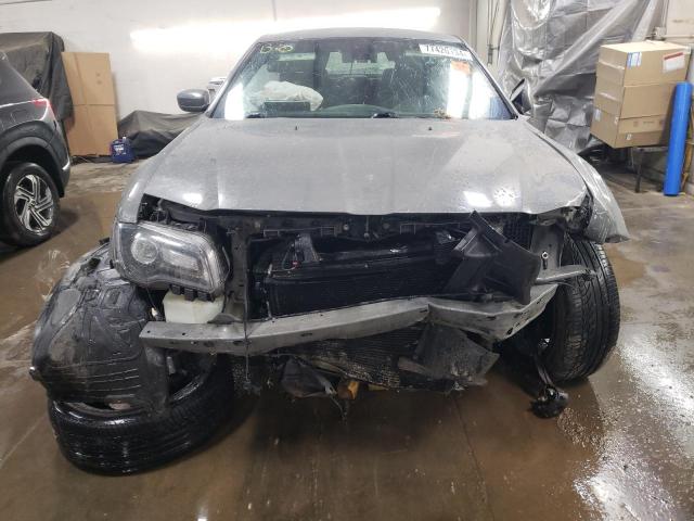 Фото 5 с аукциона – 2019 CHRYSLER 300 S с VIN 2C3CCABG5KH515860