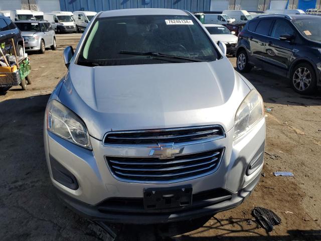 Photo 5 from auction – 2015 CHEVROLET TRAX LS with VIN KL7CJKSB1FB060187