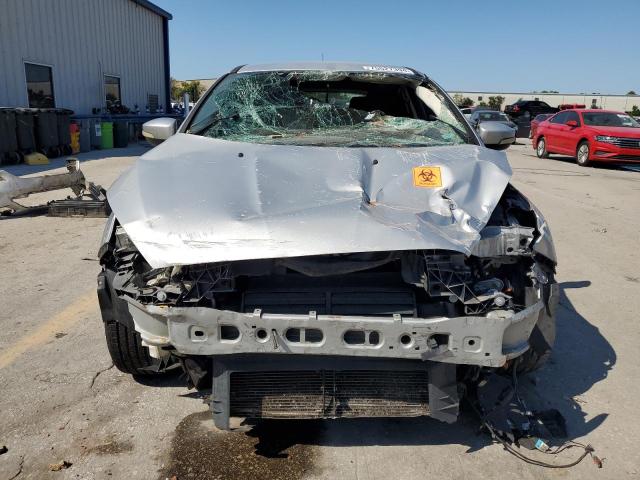Photo 5 from auction – 2015 FORD FOCUS SE with VIN 1FADP3K21FL268856