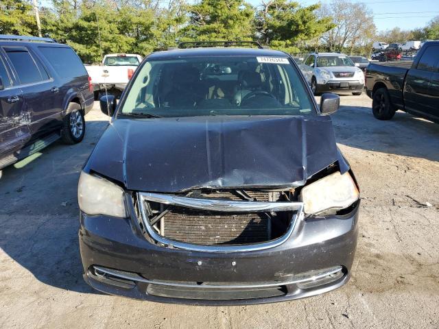 Photo 5 from auction – 2014 CHRYSLER TOWN & COU with VIN 2C4RC1BGXER440674