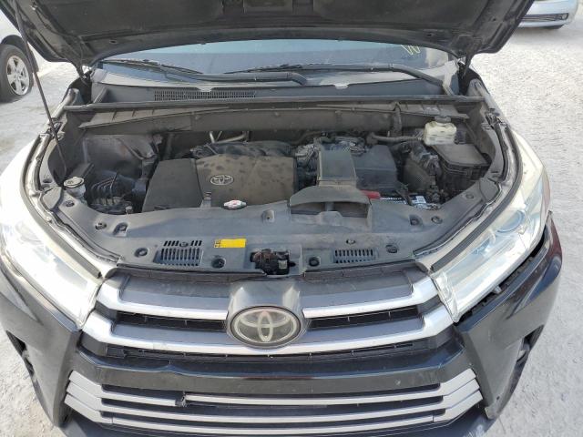 صورة رقم 12 من المزاد - 2018 TOYOTA HIGHLANDER مع VIN 5TDKZRFH4JS263056