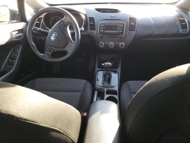 Photo 8 from auction – 2017 KIA FORTE LX with VIN 3KPFK4A78HE122972