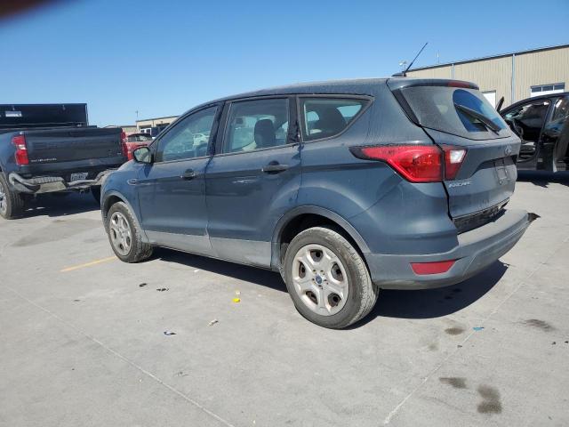 Photo 2 from auction – 2019 FORD ESCAPE S with VIN 1FMCU0F73KUB57518