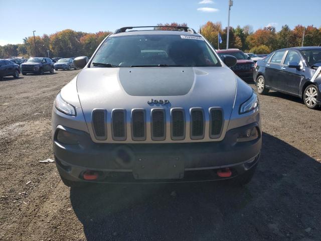 Photo 5 from auction – 2015 JEEP CHEROKEE T with VIN 1C4PJMBS5FW757175