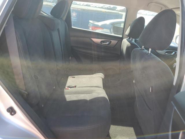 Photo 11 from auction – 2015 NISSAN ROGUE S with VIN KNMAT2MV8FP590493