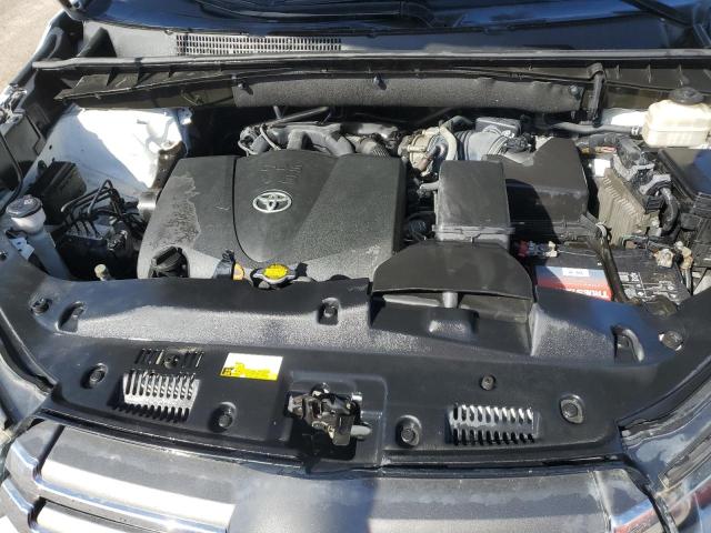 Photo 12 from auction – 2017 TOYOTA HIGHLANDER with VIN 5TDDZRFH0HS373945