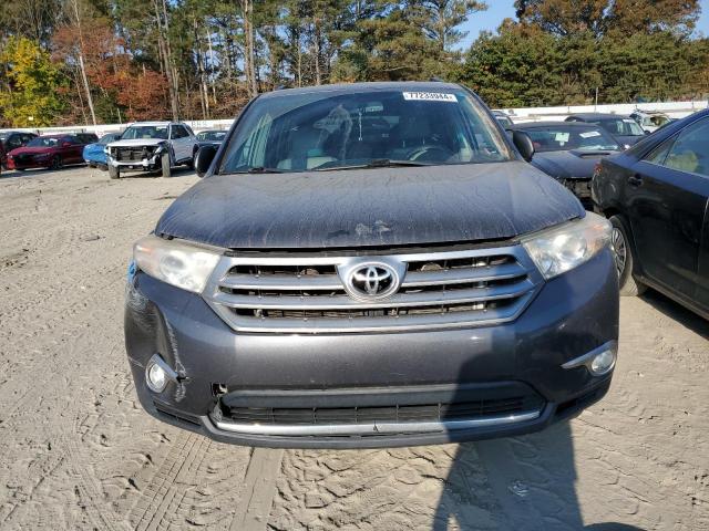 Photo 5 from auction – 2011 TOYOTA HIGHLANDER with VIN 5TDBK3EH9BS059938